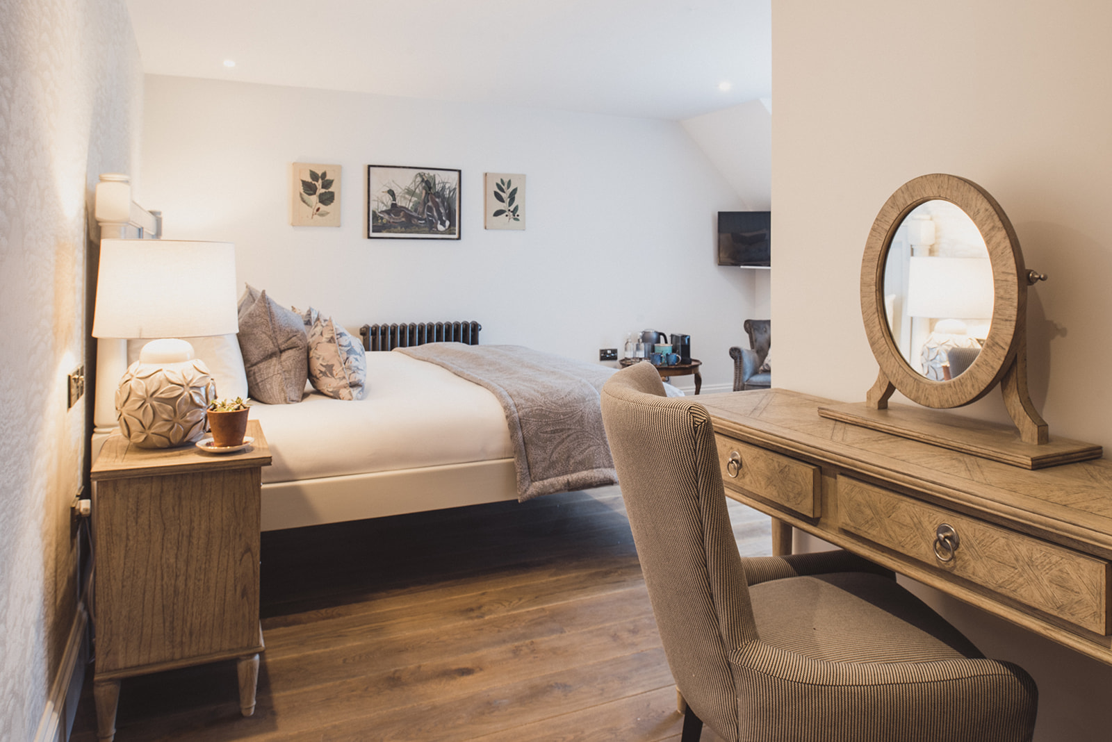 Coach House Room 8